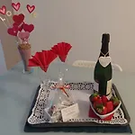 Mi 60 Apartman