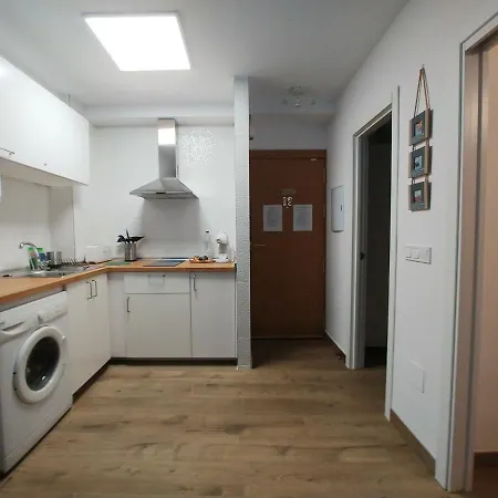 Apartament Mi 60 *